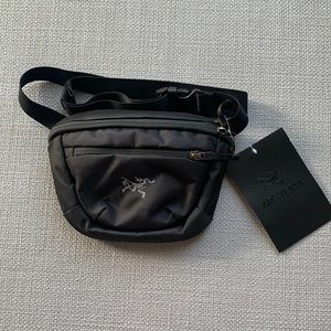 NWT Arc’teryx Maka1 waist pack